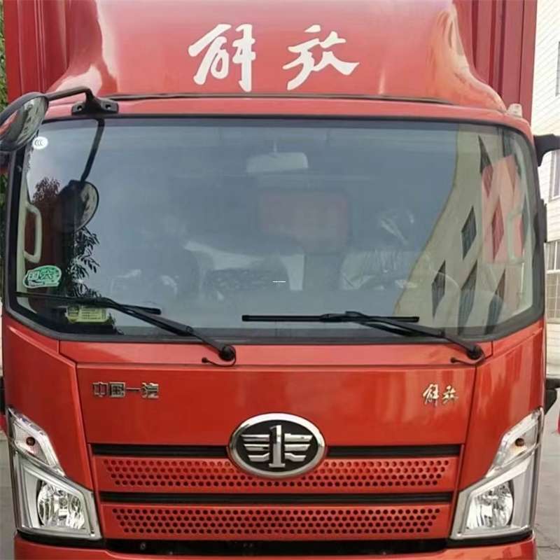 莱山区塔什库尔干县：物流专线的高效货运之旅